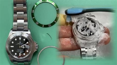 rolex submariner crystal removal